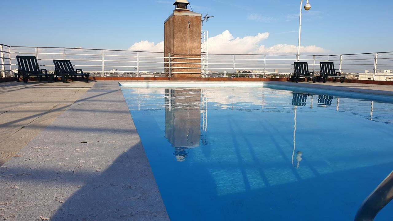 Apartamento Apart Lisbon Pool Metro Garage